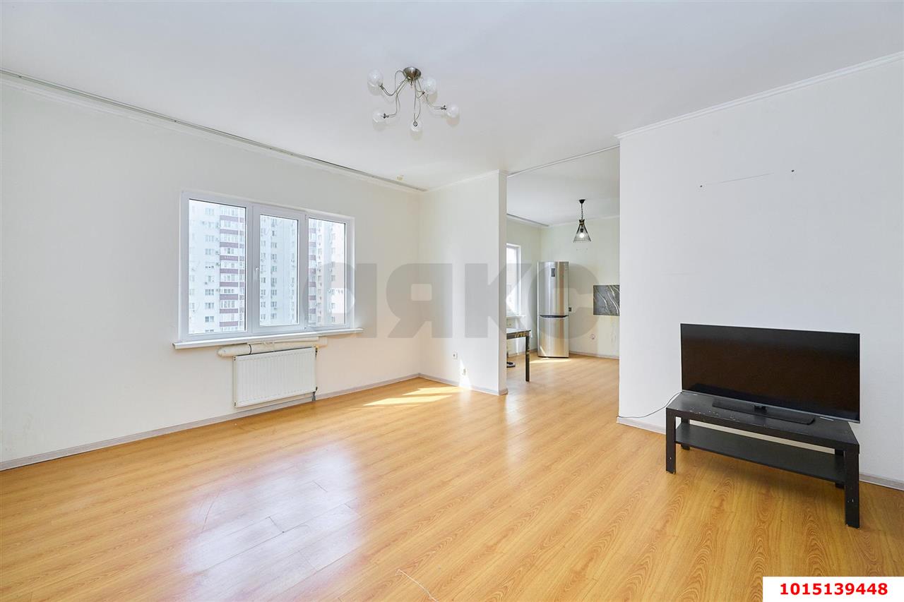 Фото №8: 2-комнатная квартира 70 м² - Краснодар, Карасунский внутригородской округ, Комсомольский, мкр. жилой комплекс Пересвет-Карасунский, ул. Сормовская, 216