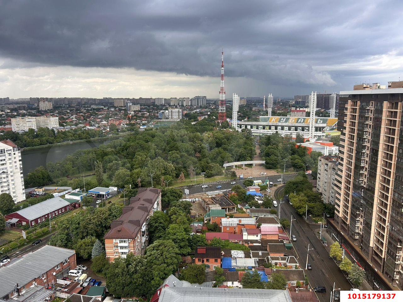 Фото №1: 1-комнатная квартира 41 м² - Краснодар, Центральный, мкр. Центральный внутригородской округ, ул. Железнодорожная, 23/1