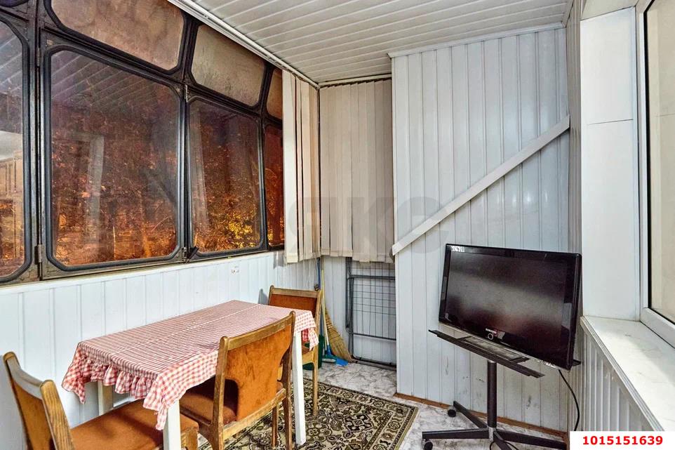 Фото №3: 2-комнатная квартира 50 м² - Краснодар, Западный внутригородской округ, мкр. Центральный, ул. Мира, 40