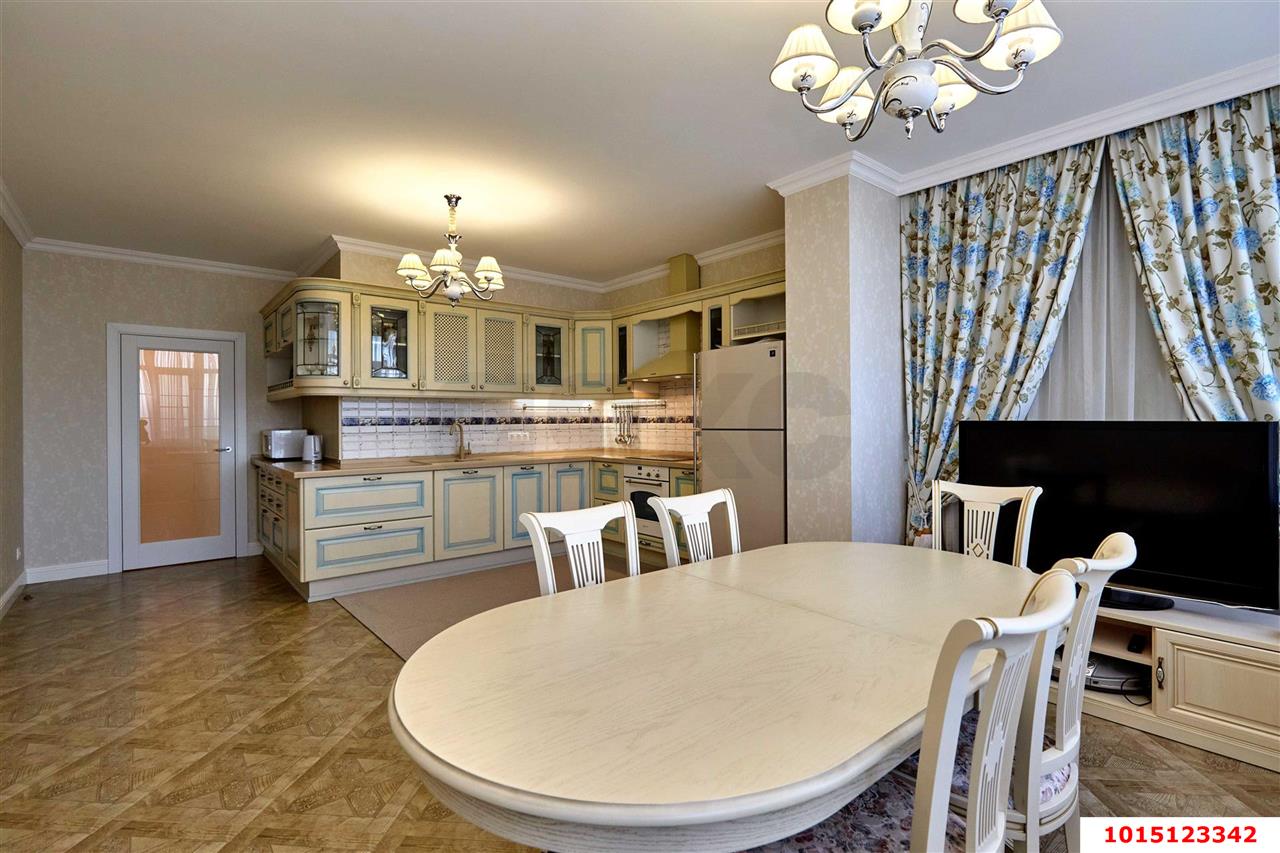 Фото №2: 3-комнатная квартира 113 м² - Краснодар, жилой комплекс Черёмушки, ул. Кубанская, 45к2