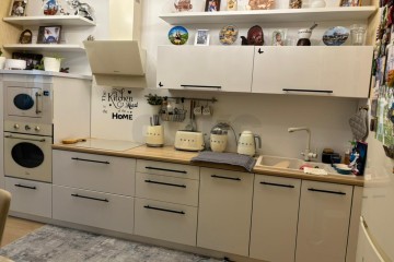 Фото №1: 2-комнатная квартира 73 м² - Краснодар, мкр. Комсомольский, ул. Тюляева, 2/1