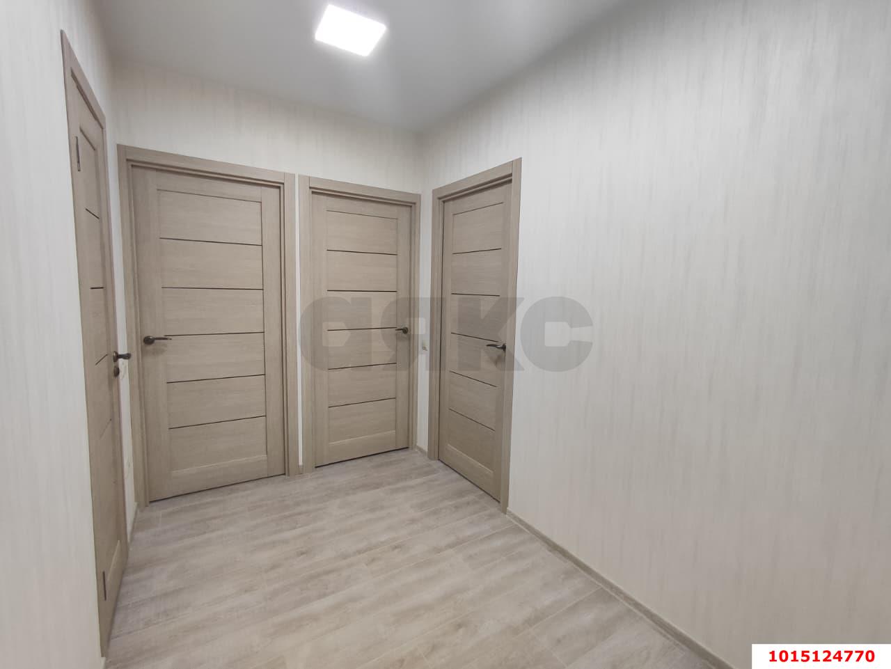 Фото №3: 2-комнатная квартира 54 м² - Краснодар, жилой комплекс Три Богатыря, ул. Садовая, 161/2к2