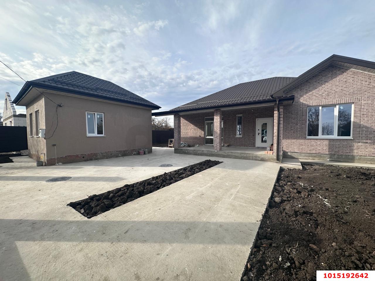 Фото №3: Дом 120 м² + 6 сот. - Елизаветинская, Прикубанский внутригородской округ, ст Строитель, ул. Абрикосовая, 127