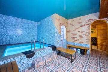 Фото №2: Коммерция 350 м² - Краснодар, мкр. Центральный, пр-д 2-й Севастопольский, 32