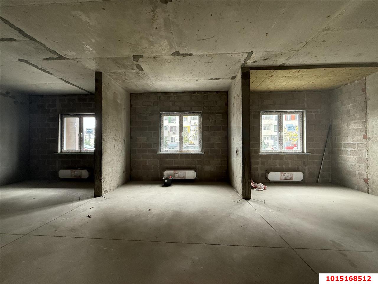 Фото №11: Торговое помещение 130 м² - Краснодар, жилой комплекс Южане, ул. Даниила Смоляна, 71