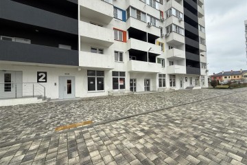 Фото №1: Торговое помещение 130 м² - Краснодар, мкр. жилой комплекс Южане, ул. Даниила Смоляна, 65