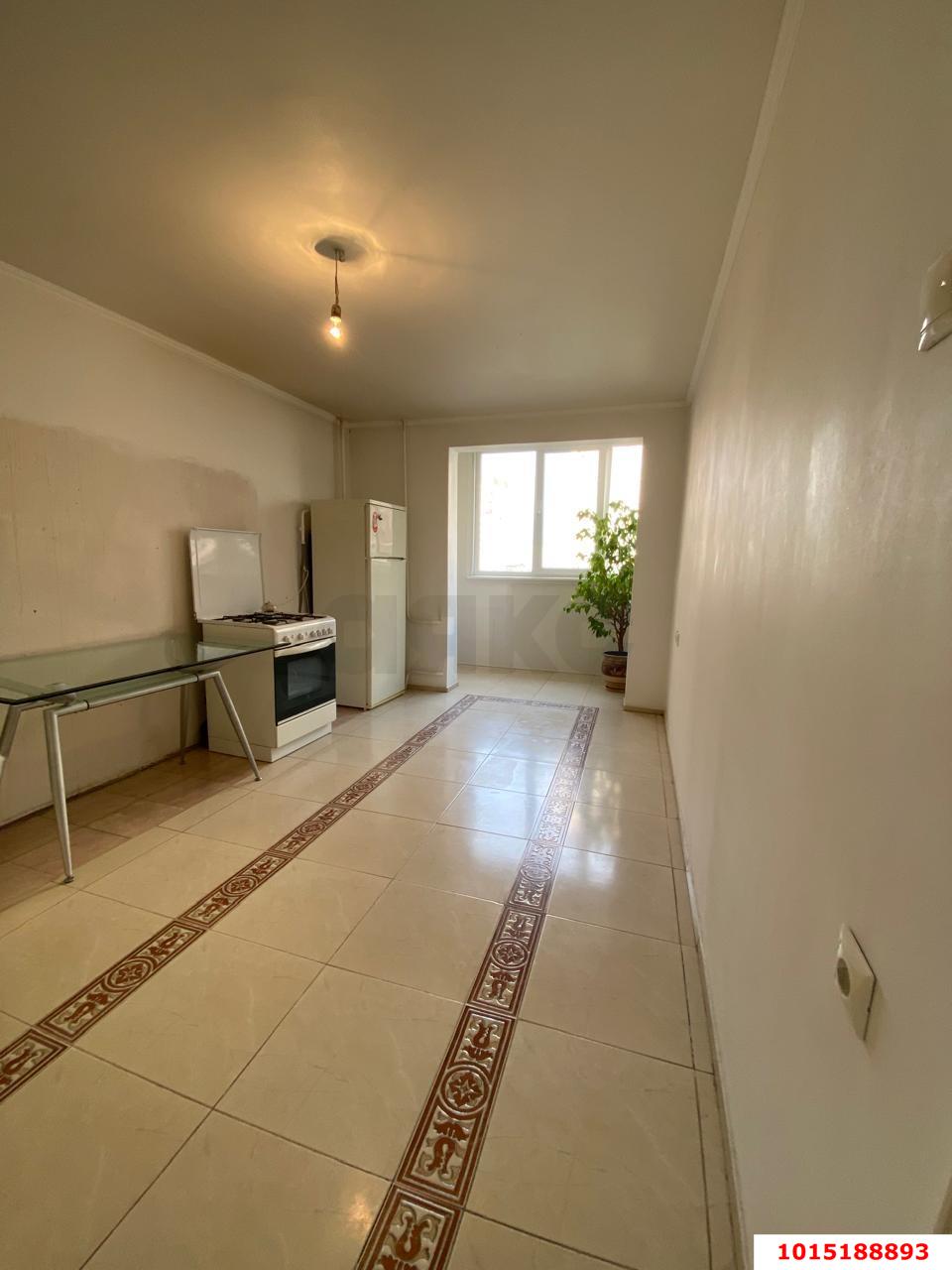 Фото №1: 3-комнатная квартира 74 м² - Краснодар, Юбилейный, ул. Рождественская набережная, 23