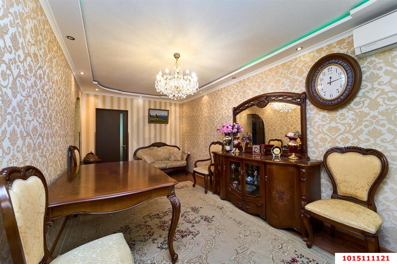 Фото №3: 3-комнатная квартира <span class="whitespace-nowrap">70 м²</span>, <span class="whitespace-nowrap">5/5 эт.</span> - Краснодар, мкр. Западный внутригородской округ, ул. Красная, 155