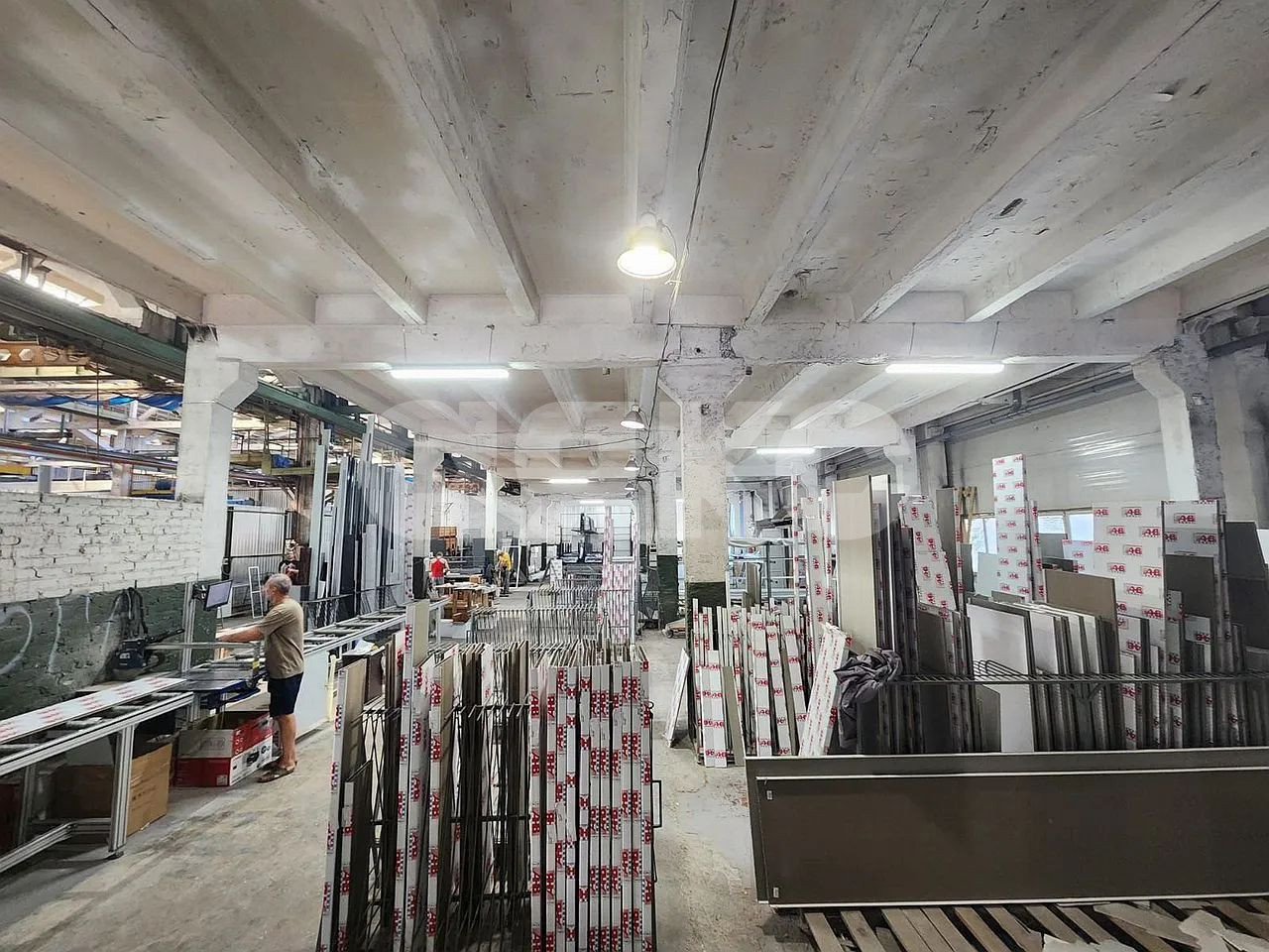 Фото №4: Коммерция 1026 м² - Ростов-на-Дону, Западный, ул. Пескова, 1