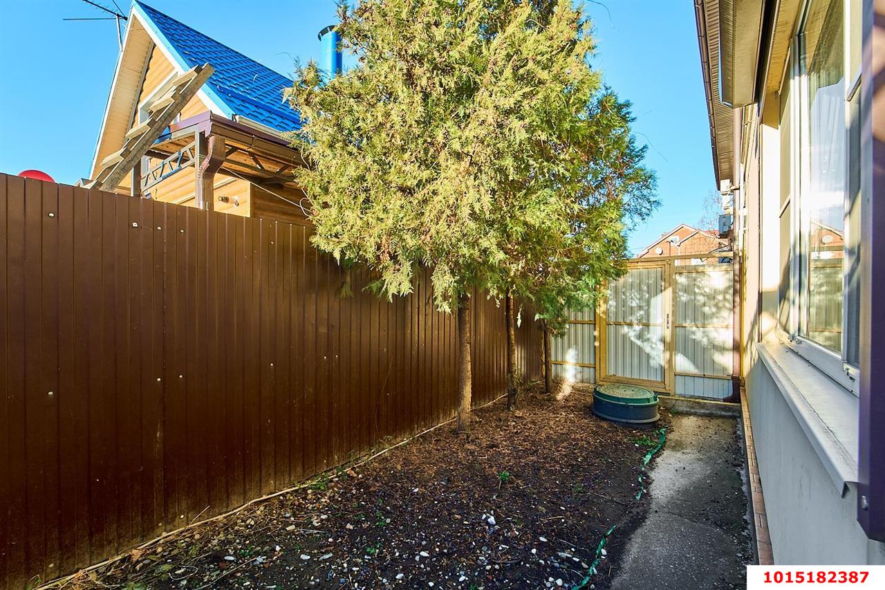 Фото №13: Таунхаус 152 м² + 2 сот. - Краснодар, Отделение № 1 ОПХ Колос, ул. Цветная, 43