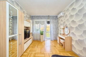 Фото №1: 3-комнатная квартира 55 м² - Краснодар, мкр. Черёмушки, ул. Ставропольская, 125/2