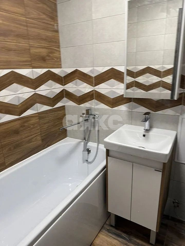 Фото №6: 1-комнатная квартира 33 м² - Ростов-на-Дону, Октябрьский, пр-кт Ленина, 93