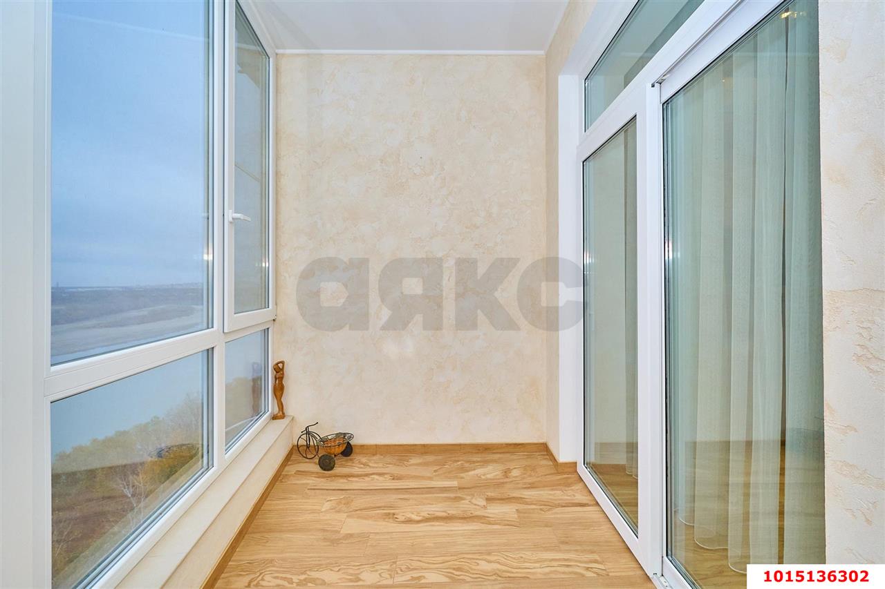 Фото №5: 2-комнатная квартира 98 м² - Краснодар, Юбилейный, б-р Клары Лучко, 16