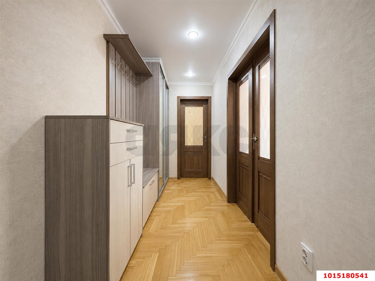 Фото №3: 2-комнатная квартира <span class="whitespace-nowrap">50 м²</span>, <span class="whitespace-nowrap">9/9 эт.</span> - Краснодар, Западный внутригородской округ, мкр. Центральный, ул. Севастопольская, 4