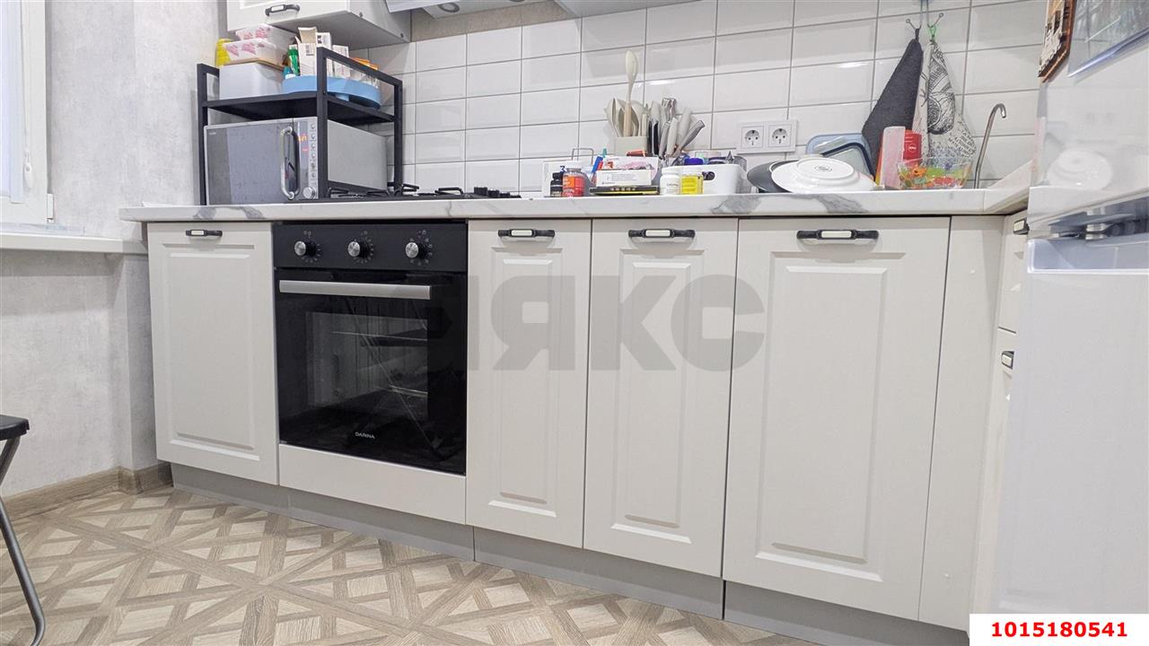 Фото №2: 2-комнатная квартира 50 м² - Краснодар, Центральный внутригородской округ, Западный внутригородской округ, мкр. Центральный, ул. Севастопольская, 4