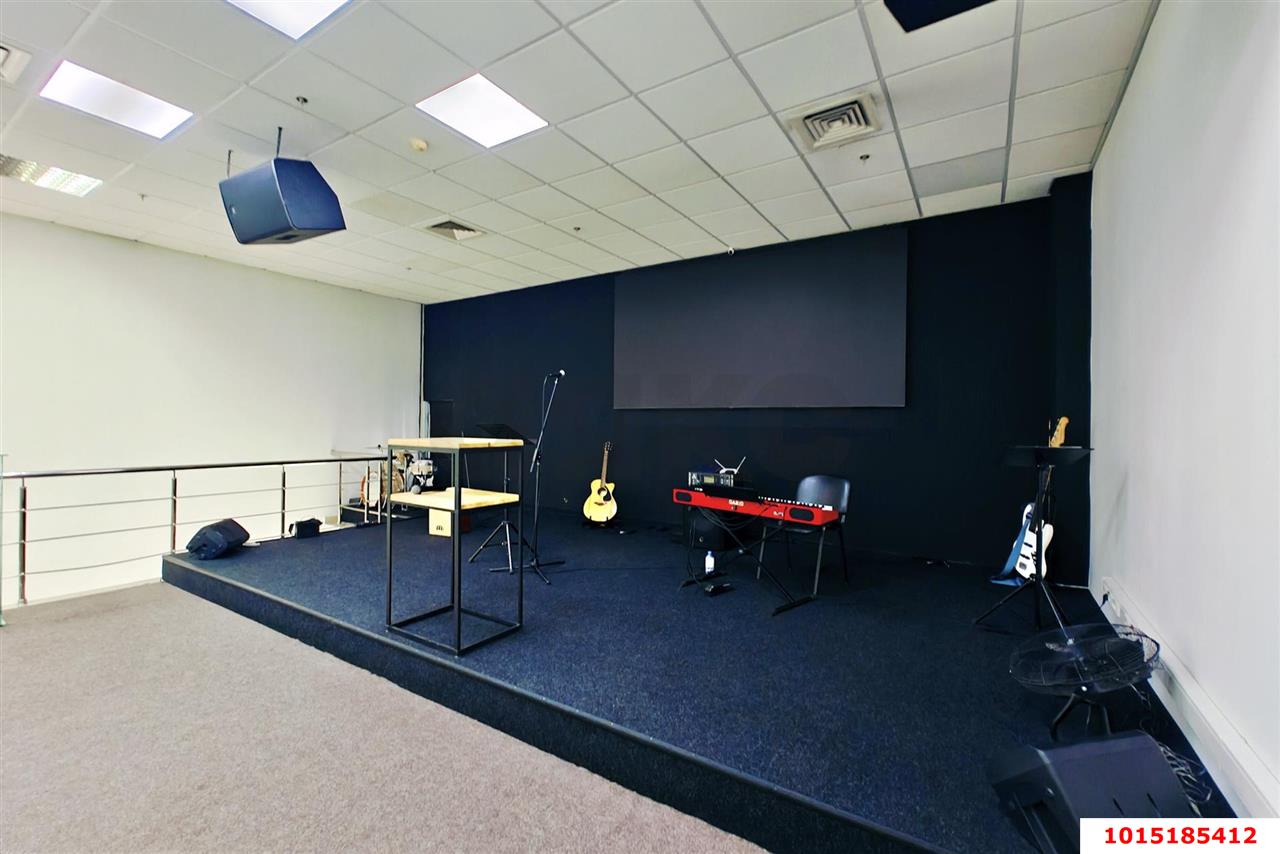 Фото №17: Офисное помещение 282 м² - Краснодар, Центральный, ул. Красноармейская, 66