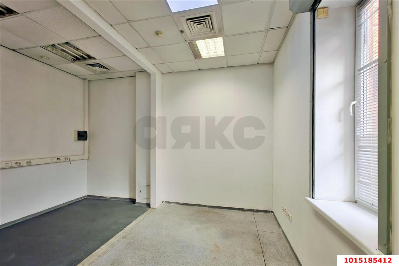 Фото №9: Коммерция 282 м² - Краснодар, Центральный внутригородской округ, мкр. Центральный, ул. Красноармейская, 66