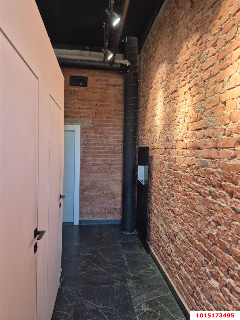 Фото №13: Коммерция 600 м² - Краснодар, Центральный внутригородской округ, мкр. Завод Измерительных Приборов, ул. Зиповская, 5