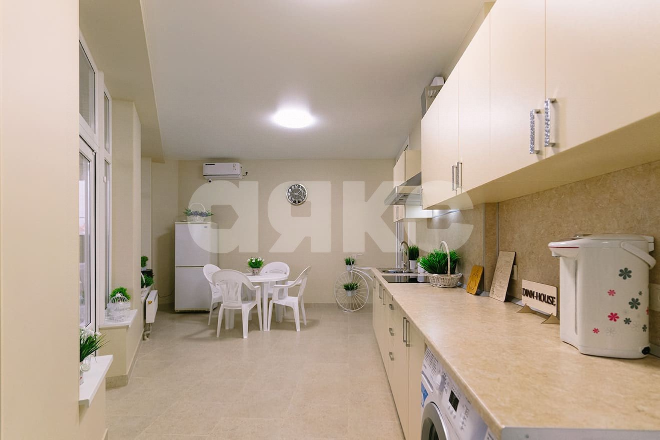 Фото №3: Дом 392 м² + 4.11 сот. - Витязево, ул. Динская, 1