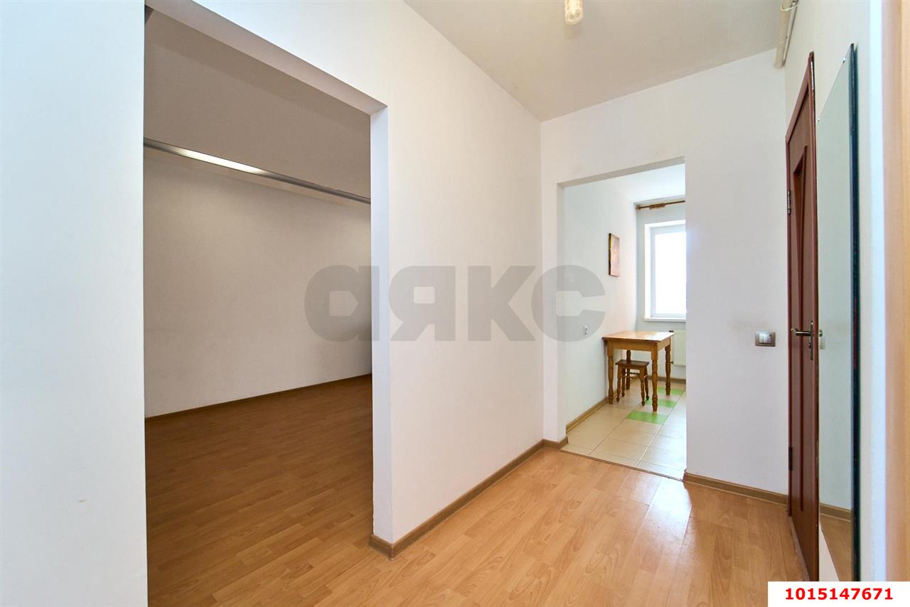 Фото №6: 1-комнатная квартира 45 м² - Краснодар, Карасунский внутригородской округ, мкр. Камвольно-суконный Комбинат, ул. Сормовская, 9/2