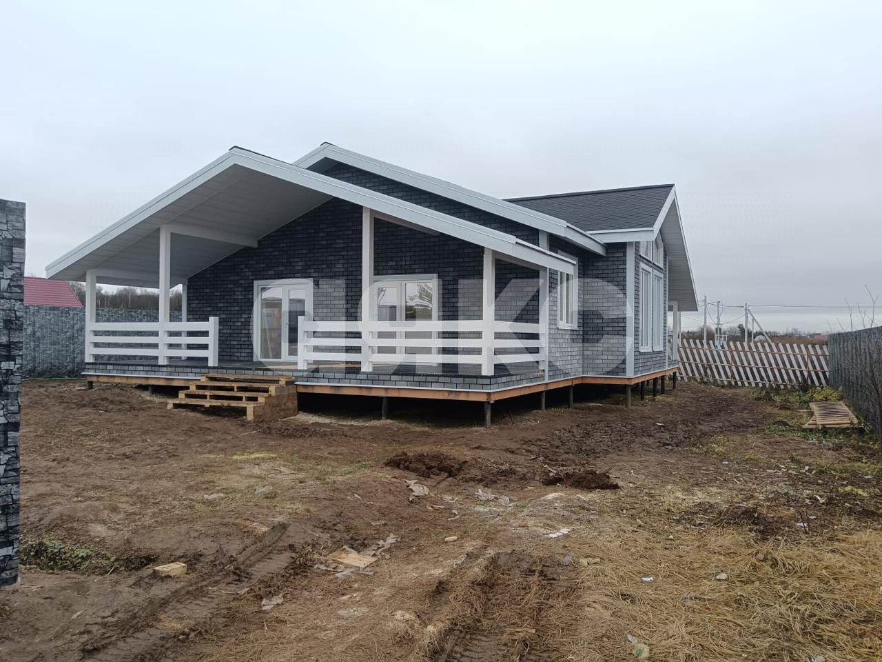 Фото №1: Дом 200 м² + 6.5 сот. - КП Адмирал