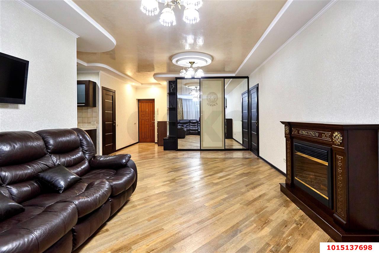 Фото №2: 2-комнатная квартира 72 м² - Краснодар, Прикубанский внутригородской округ, Солнечный, мкр. Фестивальный, ул. Яна Полуяна, 51/1