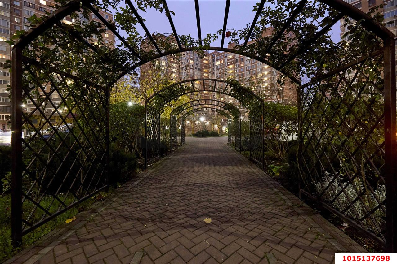 Фото №15: 2-комнатная квартира 72 м² - Краснодар, Прикубанский внутригородской округ, Солнечный, мкр. Фестивальный, ул. Яна Полуяна, 51/1