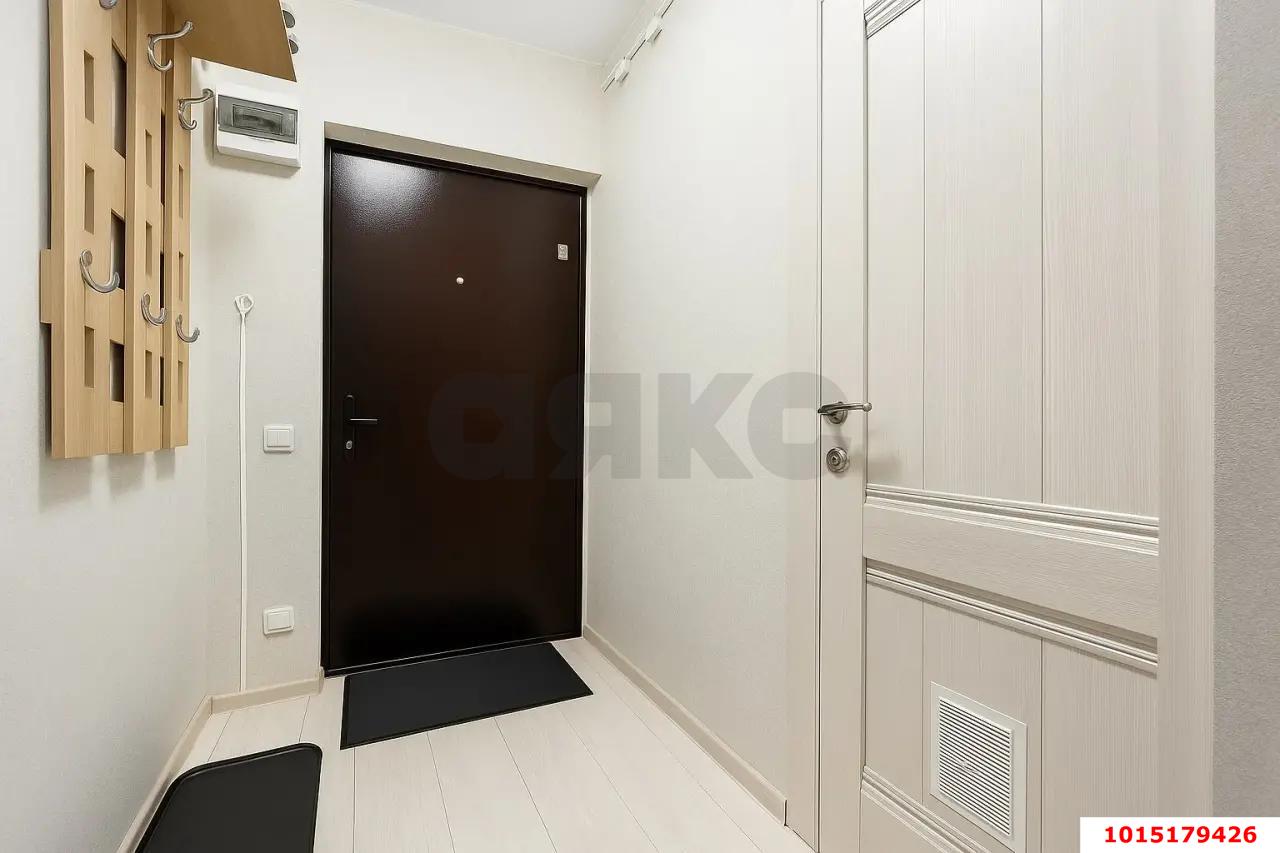 Фото №4: 1-комнатная квартира 36 м² - Краснодар, Прикубанский внутригородской округ, Восточный, мкр. жилой комплекс Квартал № 6, ул. имени Героя Советского Союза Якова Кобзаря, 1