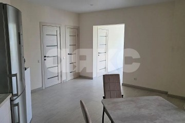 Фото №4: 2-комнатная квартира 69 м² - Ростов-на-Дону, мкр. 5-й, пр-кт Королёва, 2/3