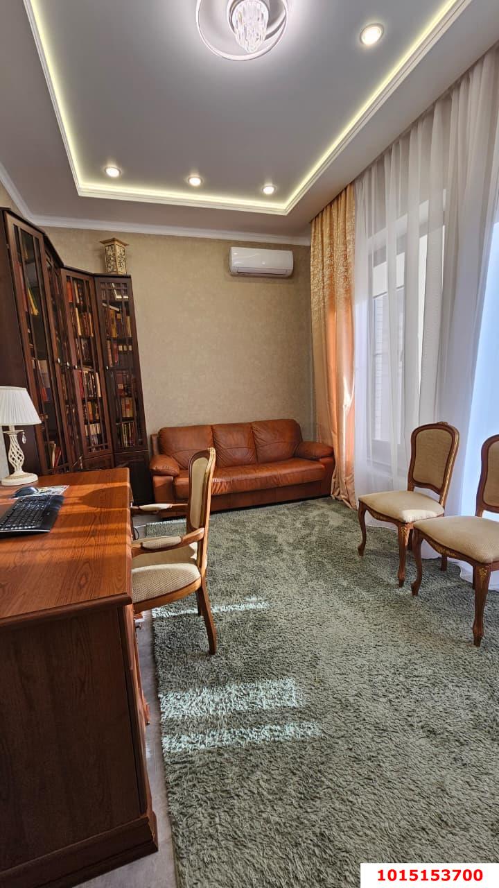 Фото №10: Дом 241 м² + 4 сот. - Краснодар, коттеджный  Зелёная Долина, ул. Нормандская, 2