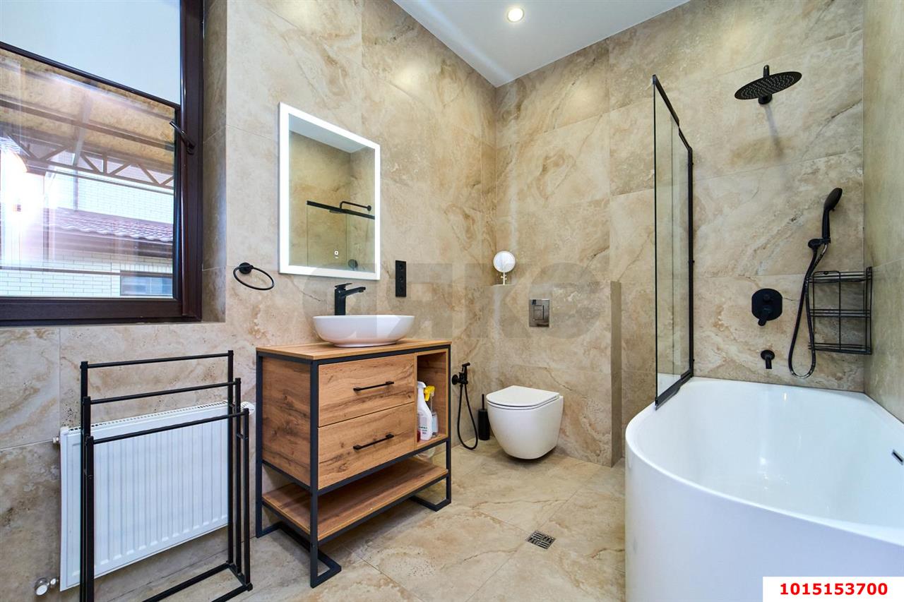 Фото №14: Дом 241 м² + 4 сот. - Краснодар, Прикубанский внутригородской округ, п. коттеджный  Зелёная Долина, ул. Нормандская, 14