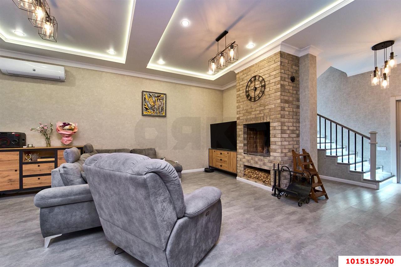 Фото №7: Дом 241 м² + 4 сот. - Краснодар, Прикубанский внутригородской округ, п. коттеджный  Зелёная Долина, ул. Нормандская, 14