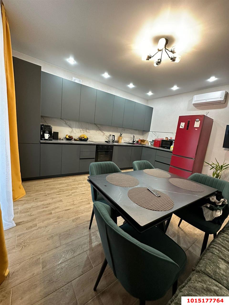 Фото №1: Дом 179 м² + 5 сот. - Южный, мкр. Олимпийский, ул. Длинная, 1