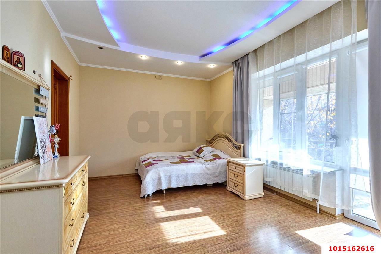 Фото №14: Дом 167 м² + 7.43 сот. - Краснодар, Прикубанский внутригородской округ, Калинино, мкр. Завод Радиоизмерительных Приборов, ул. Оренбургская, 16