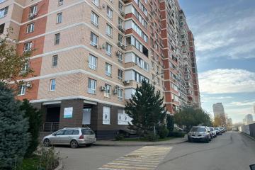 Фото №3: Коммерция 67 м² - Краснодар, мкр. Гидростроителей, ул. Трудовой Славы, 62Ак1