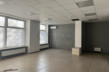 Фото №5: Торговое помещение 67 м² - Краснодар, мкр. Гидростроителей, ул. Трудовой Славы, 62Ак1