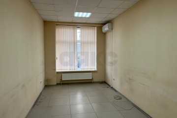 Фото №5: Торговое помещение 35 м² - Краснодар, мкр. Гидростроителей, ул. Трудовой Славы, 62Ак1