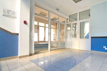 Фото №3: Коммерция 636 м² - Ростов-на-Дону, р. Кировский, ул. Суворова, 55