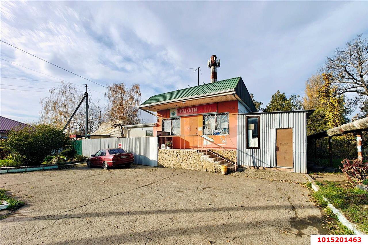 Фото №1: Торговое помещение 120 м² - Индустриальный, Прикубанский внутригородской округ, пер. Дорожный, 1/1