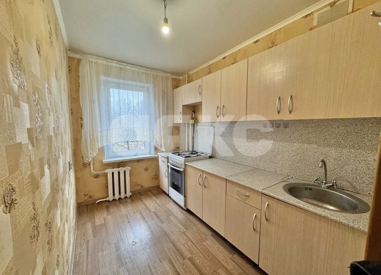 Фото №2: 3-комнатная квартира 60 м² - Нижнекамск, 9-й, пр-кт Вахитова, 17