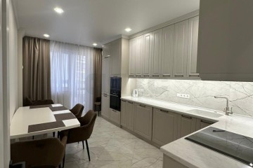 Фото №2: 3-комнатная квартира 106 м² - Краснодар, мкр. жилой комплекс На высоте, ул. Каляева, 263/4