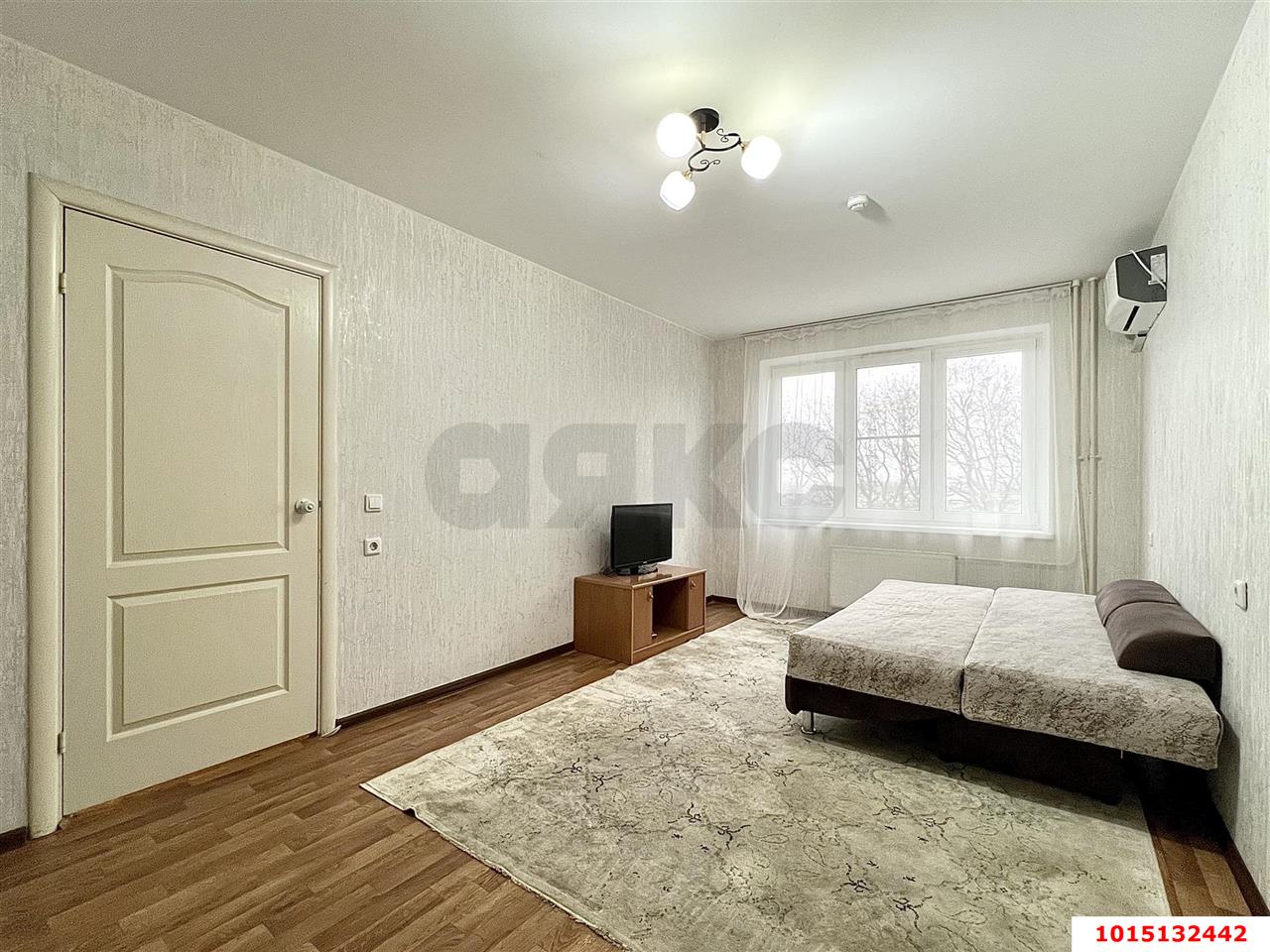 Фото №1: 1-комнатная квартира 38 м² - Краснодар, Прикубанский внутригородской округ, ж/р Восточный, ул. имени 40-летия Победы, 188