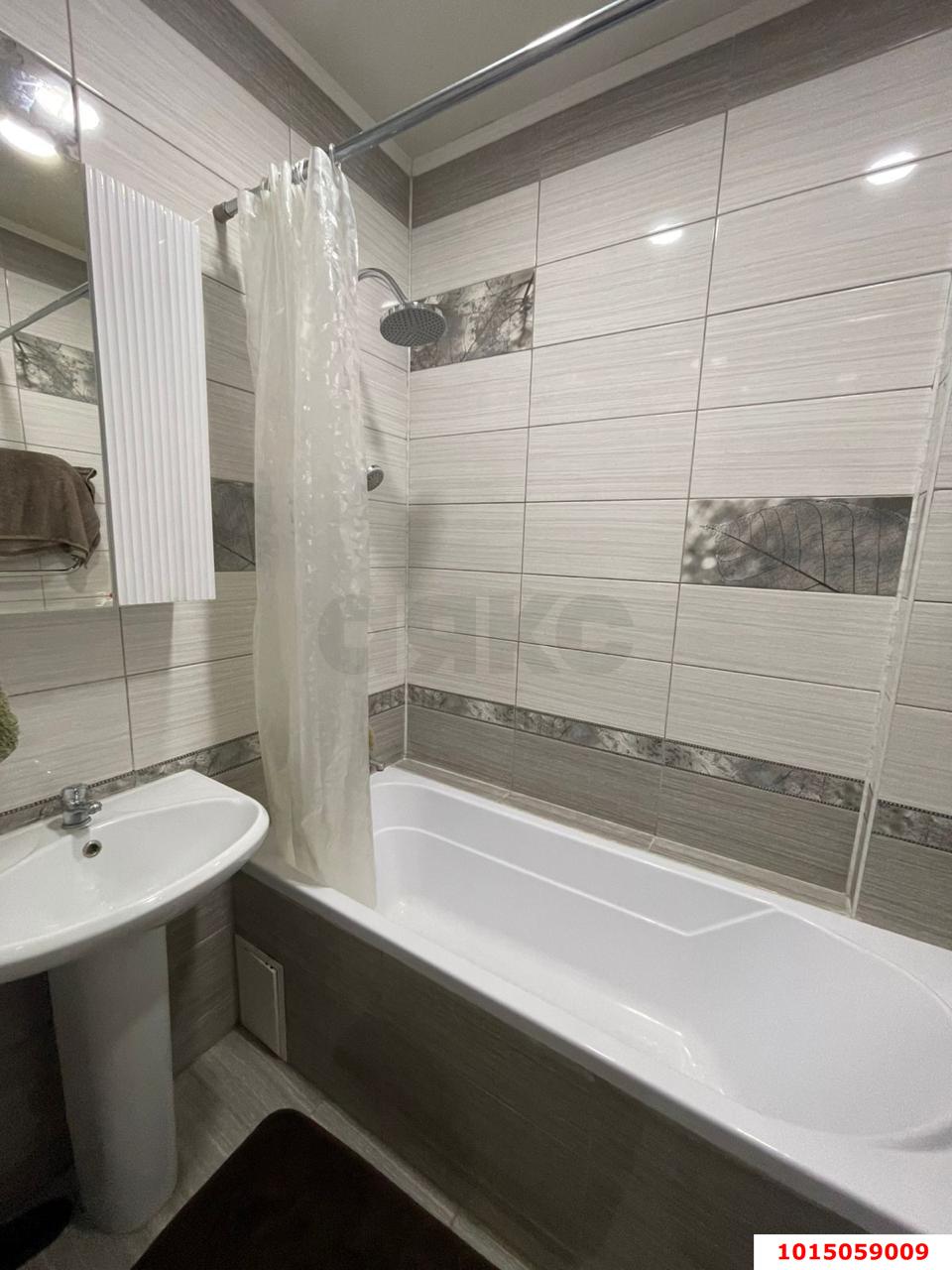 Фото №7: 1-комнатная квартира 35 м² - Краснодар, жилой комплекс Привилегия, ул. Селезнёва, 4/15к1