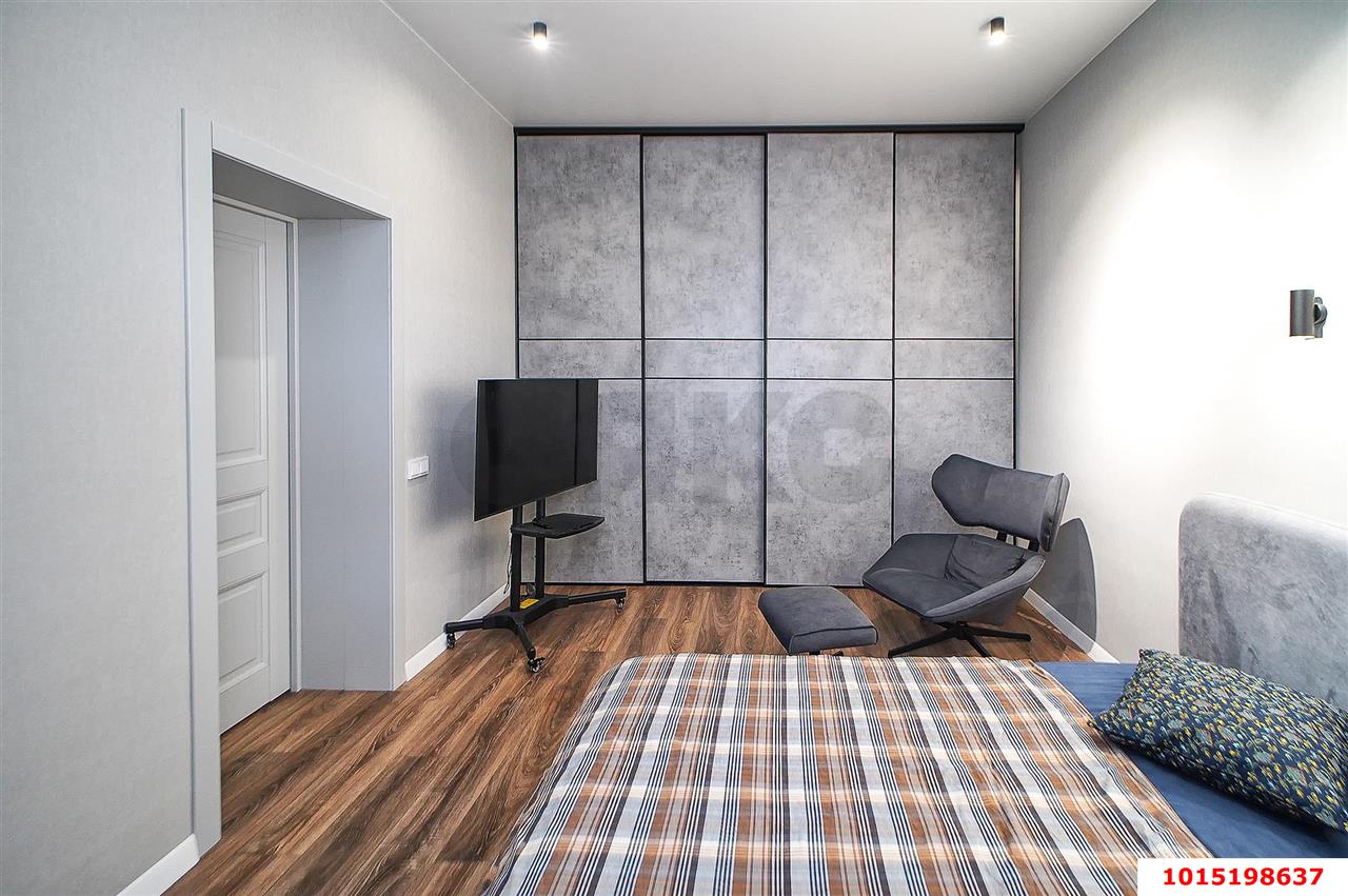 Фото №2: 1-комнатная квартира 44 м² - Краснодар, Прикубанский внутригородской округ, мкр. Восточно-Кругликовский, ул. Черкасская, 71/1