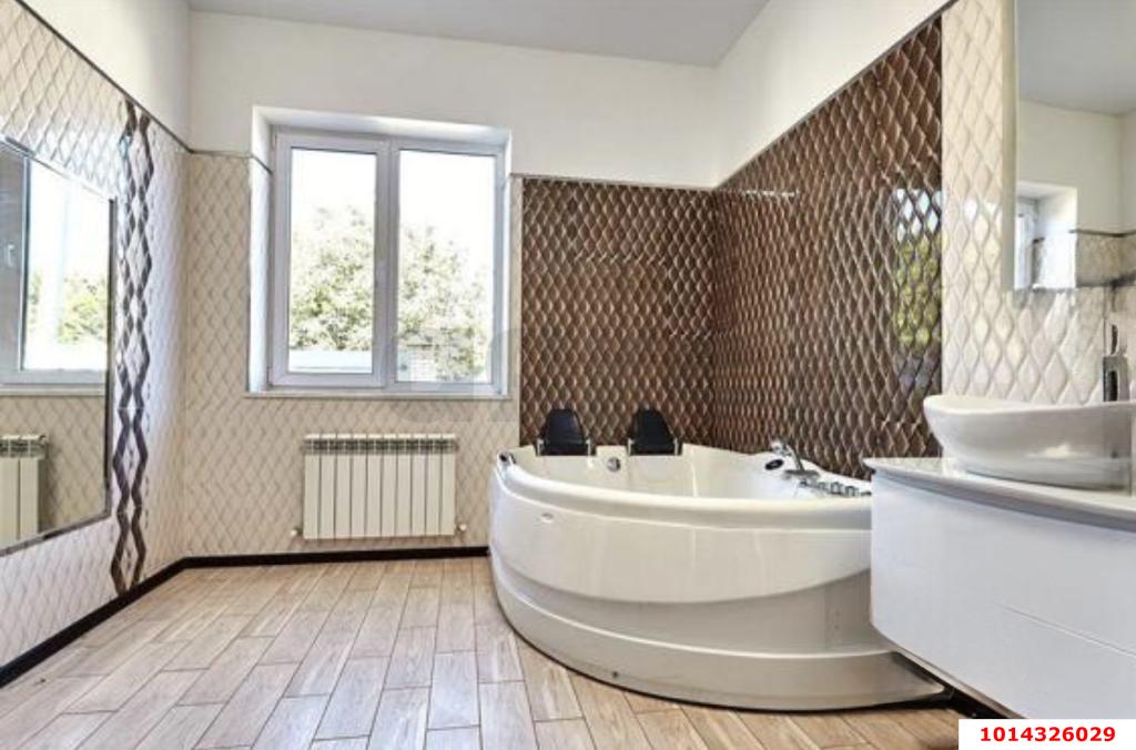 Фото №4: Дом 192 м² + 3 сот. - Плодородный, Прикубанский внутригородской округ, ул. Педагогическая, 1