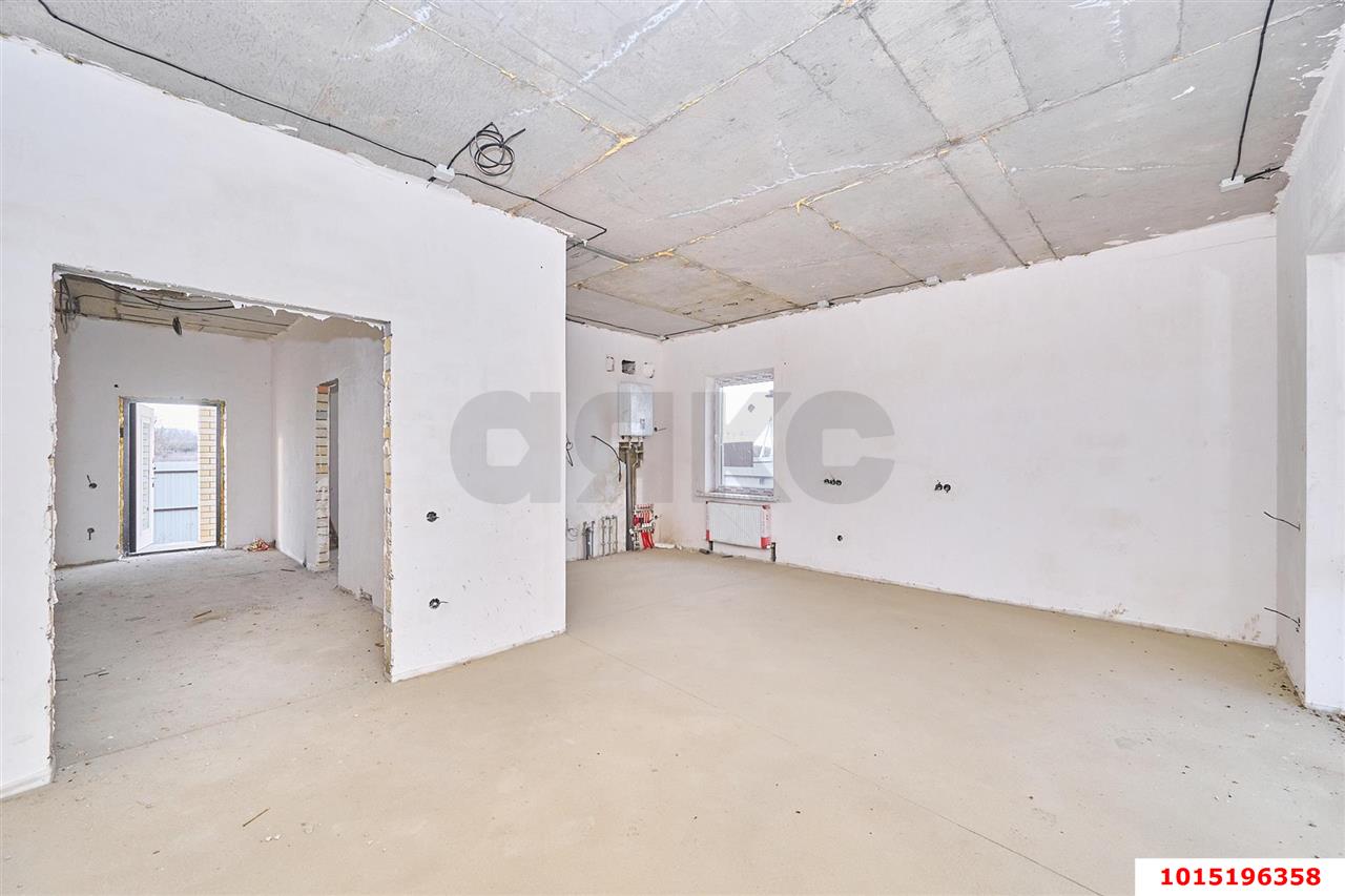 Фото №5: Дом 108 м² + 6 сот. - Старокорсунская, Карасунский внутригородской округ, п. коттеджный  Усадьба Виктория, ул. Владимирская, 66