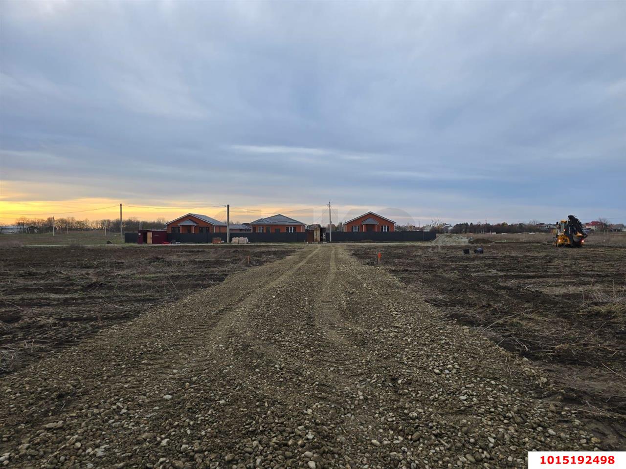 Фото №1: Земельный участок 6 сот. - Копанской, мкр. Прикубанский внутригородской округ, ул. Нарядная