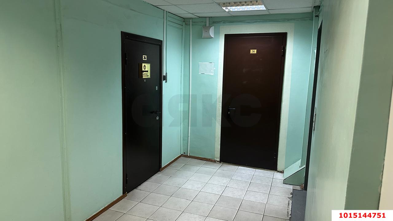 Фото №9: Офисное помещение 48 м² - Краснодар, Западный внутригородской округ, ул. Северная, 279