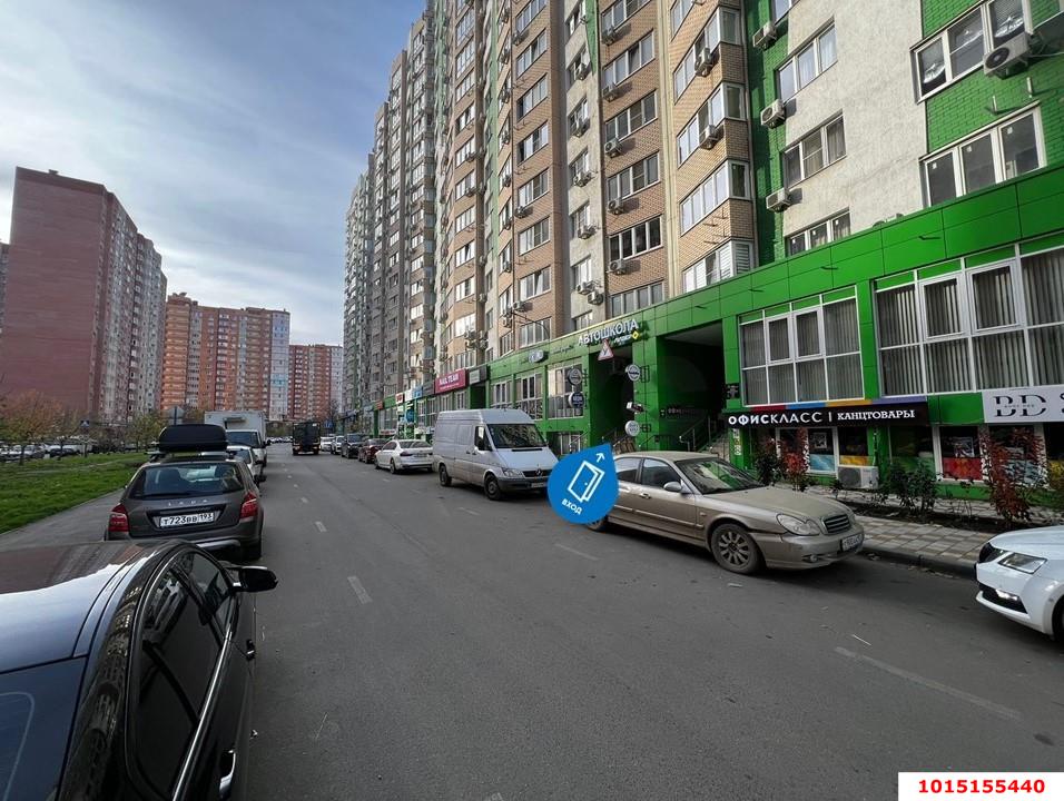 Фото №1: Торговое помещение 128 м² - Краснодар, ЖК Гарантия, ул. Восточно-Кругликовская, 42/3к1