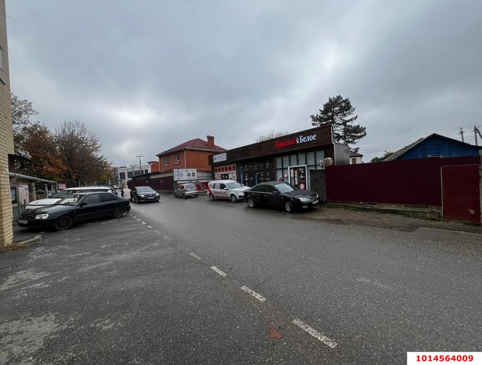 Фото №3: Торговое помещение 204 м² - Краснодар, Пашковский, пер. Седина, 53